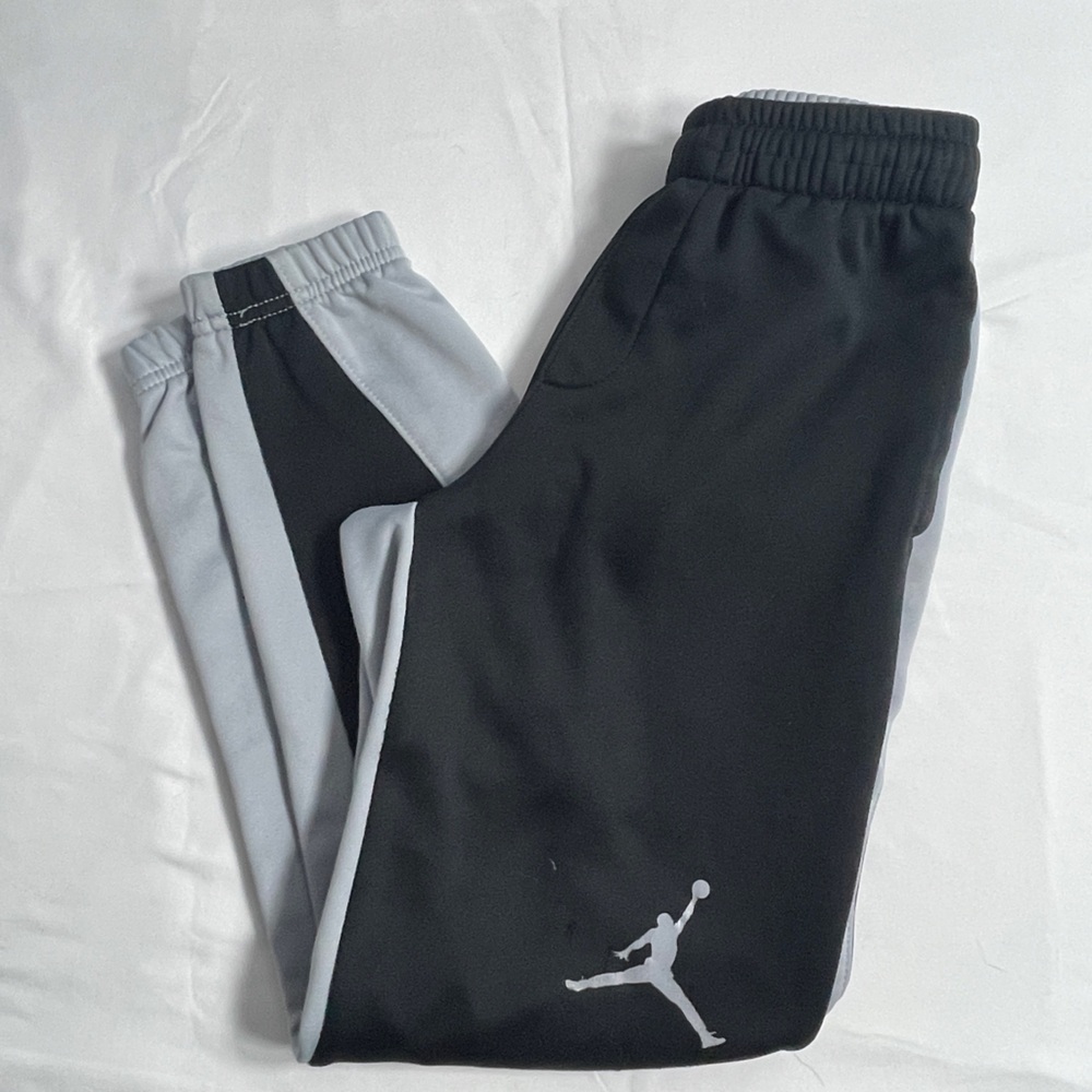 Jordan Kids Black and Light Gray Sweatpants